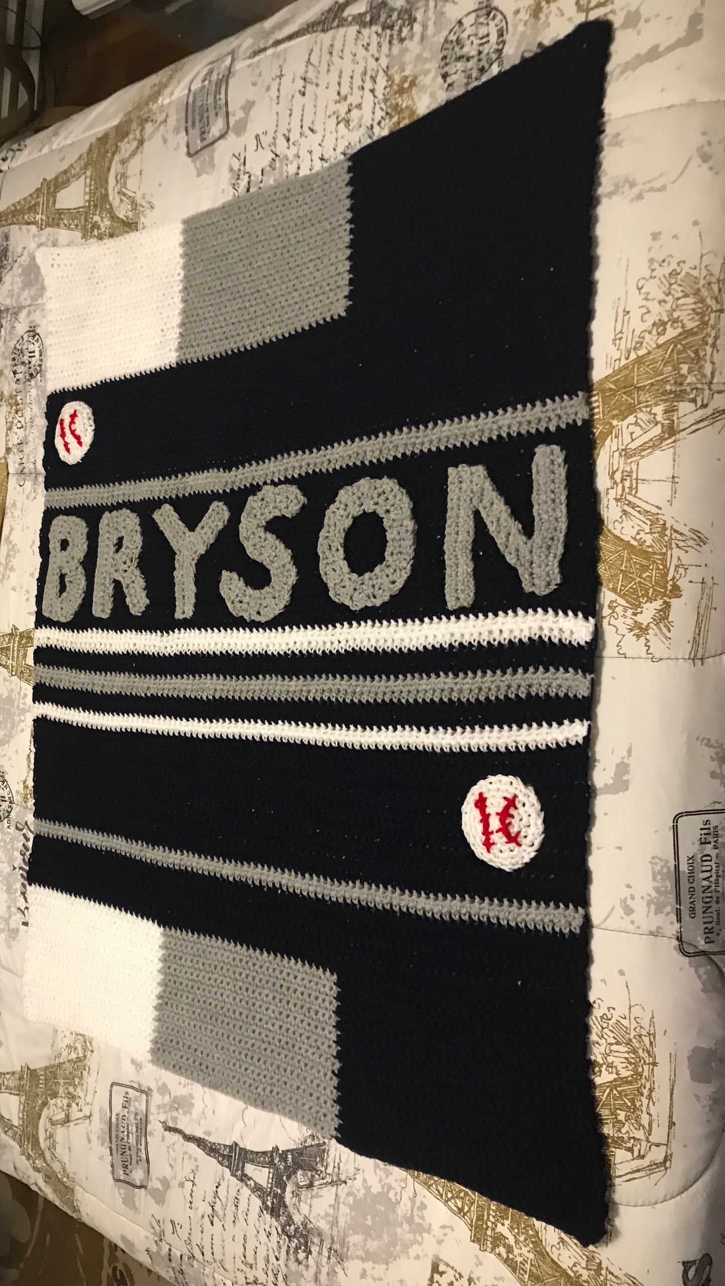 Baby Blanket Monogrammed (Acrylic Yarn)