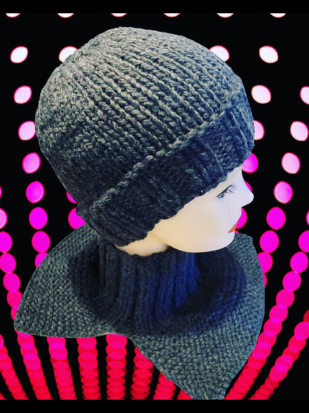 Knitted Hat & Neck Warmer